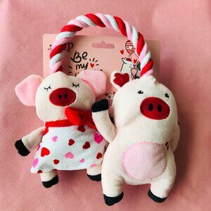 Dog  afp Be my valentine  Pink couple pigs  squeaker   Each  5.5" & 6" x 3.5"
